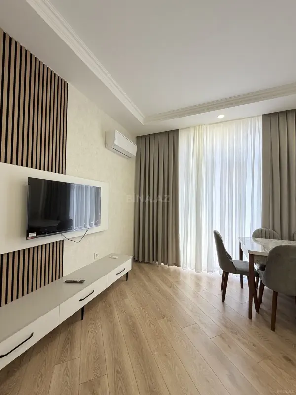 Kirayə verilir 2 otaqlı mənzil 55 m²