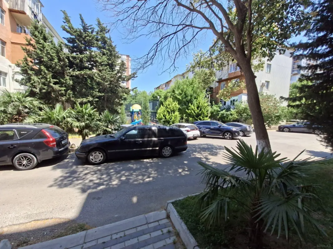 Satılır 2 otaqlı mənzil 33 m²