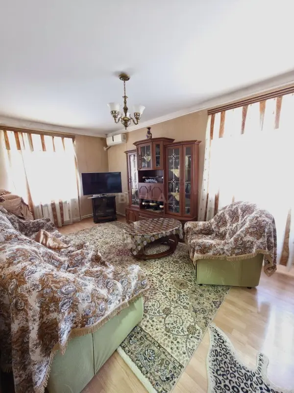Satılır 1 otaqlı mənzil 40 m²