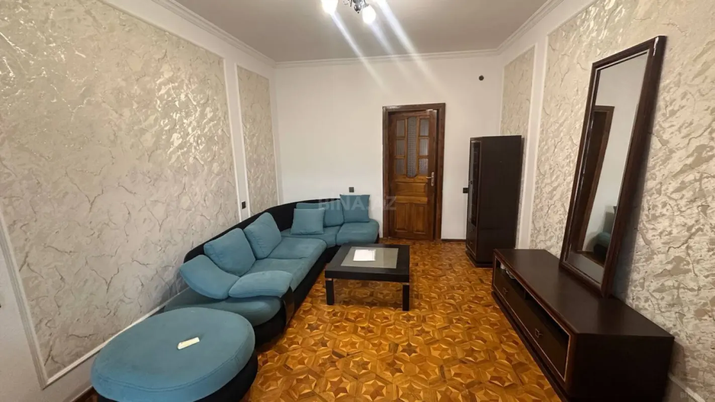 Kirayə verilir 3 otaqlı mənzil 75 m²