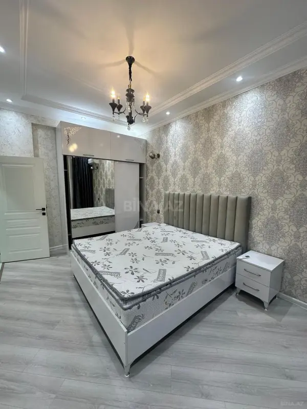 Kirayə verilir 2 otaqlı mənzil 90 m²