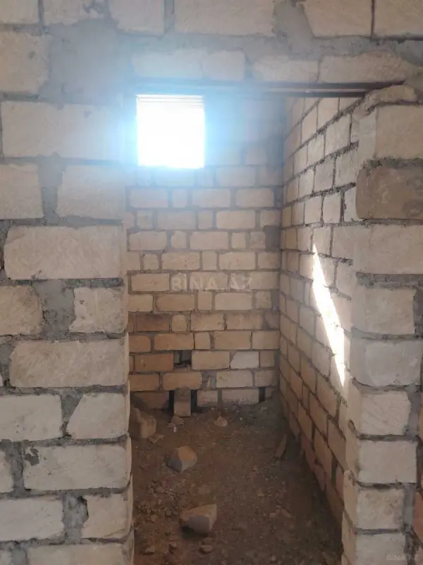 Satılır 5 otaqlı həyət evi 143 m²