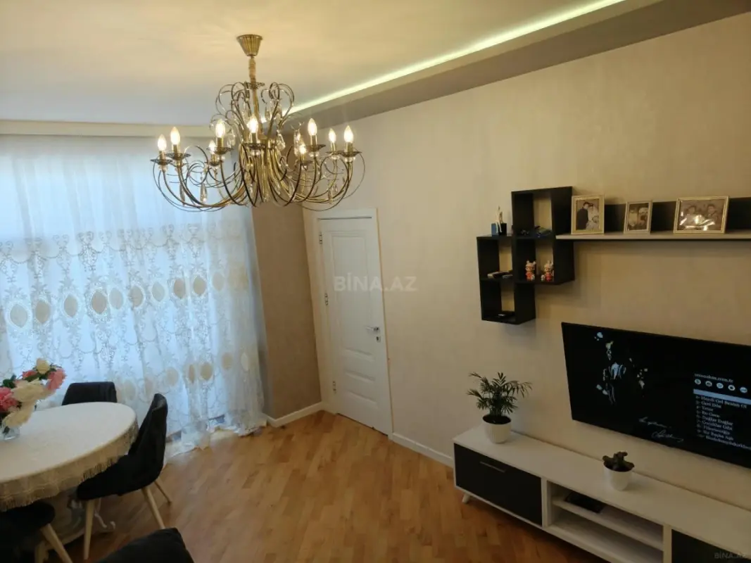 Satılır 3 otaqlı mənzil 71 m²