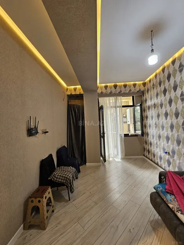 Satılır 2 otaqlı mənzil 61 m²