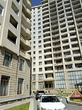 Kirayə verilir 3 otaqlı mənzil 145 m² — Bakı 3 otaq 145.00 m²