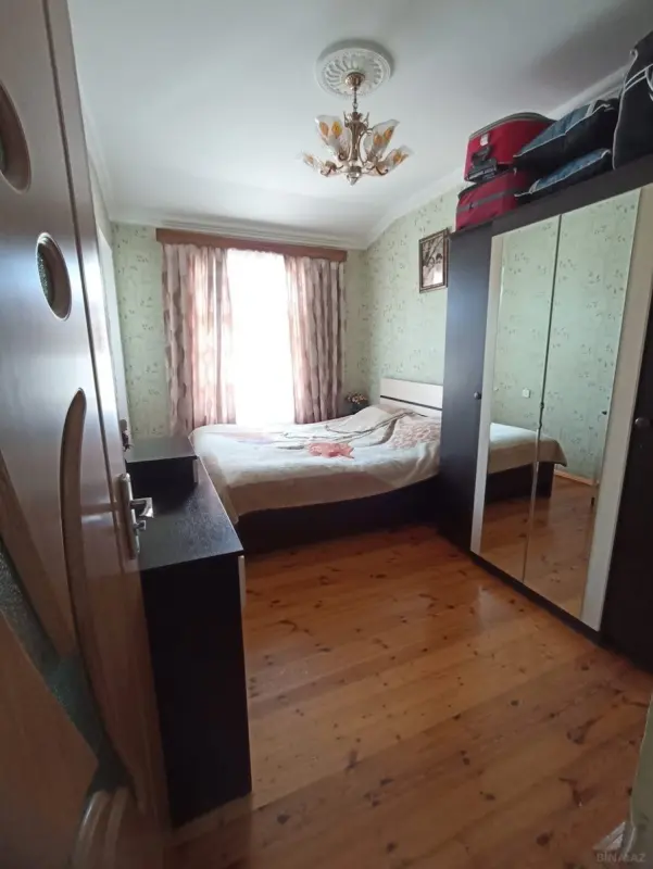 Satılır 3 otaqlı mənzil 68 m²