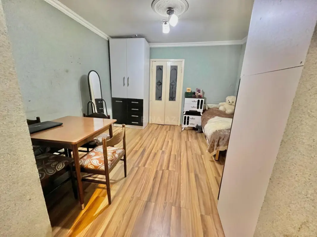 Satılır 1 otaqlı mənzil 30 m²