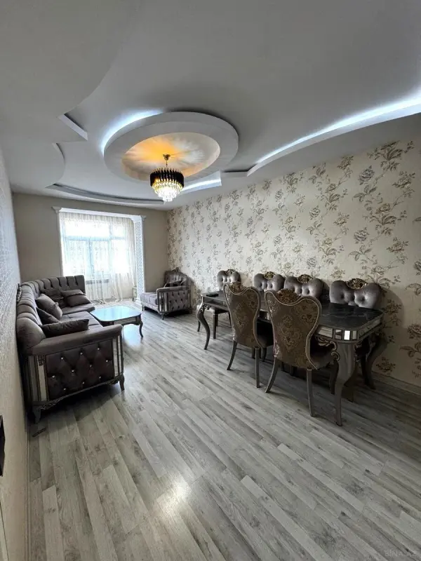 Kirayə verilir 2 otaqlı mənzil 70 m²