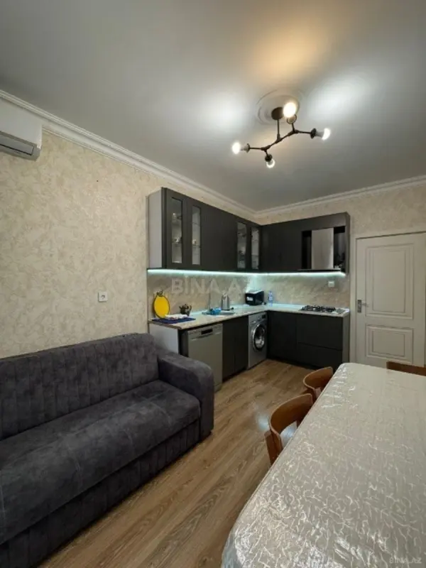Satılır 2 otaqlı mənzil 53 m²