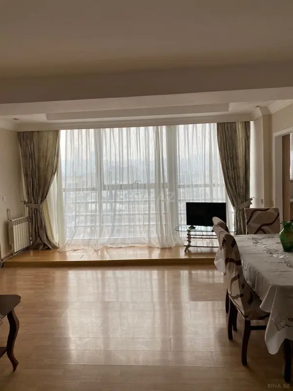 Kirayə verilir 3 otaqlı mənzil 90 m²