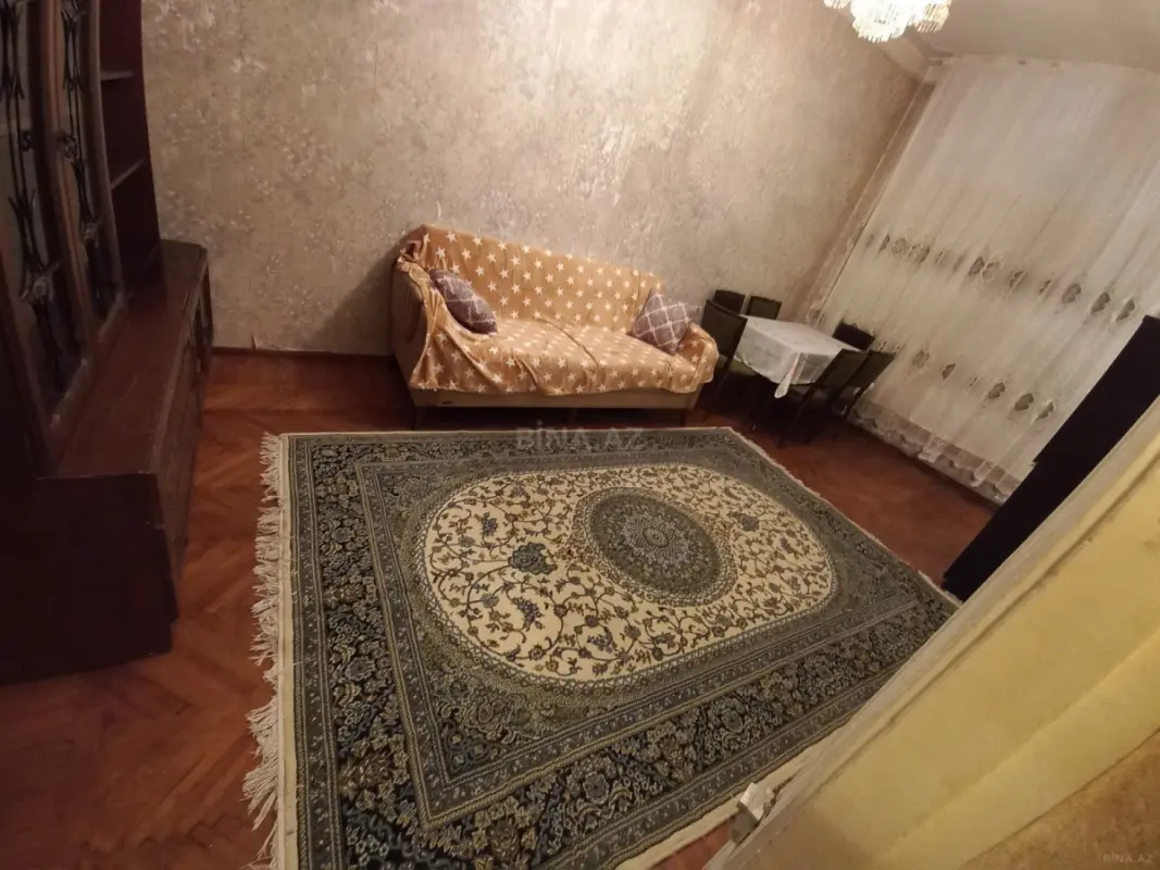 Kirayə verilir 2 otaqlı mənzil 55 m²