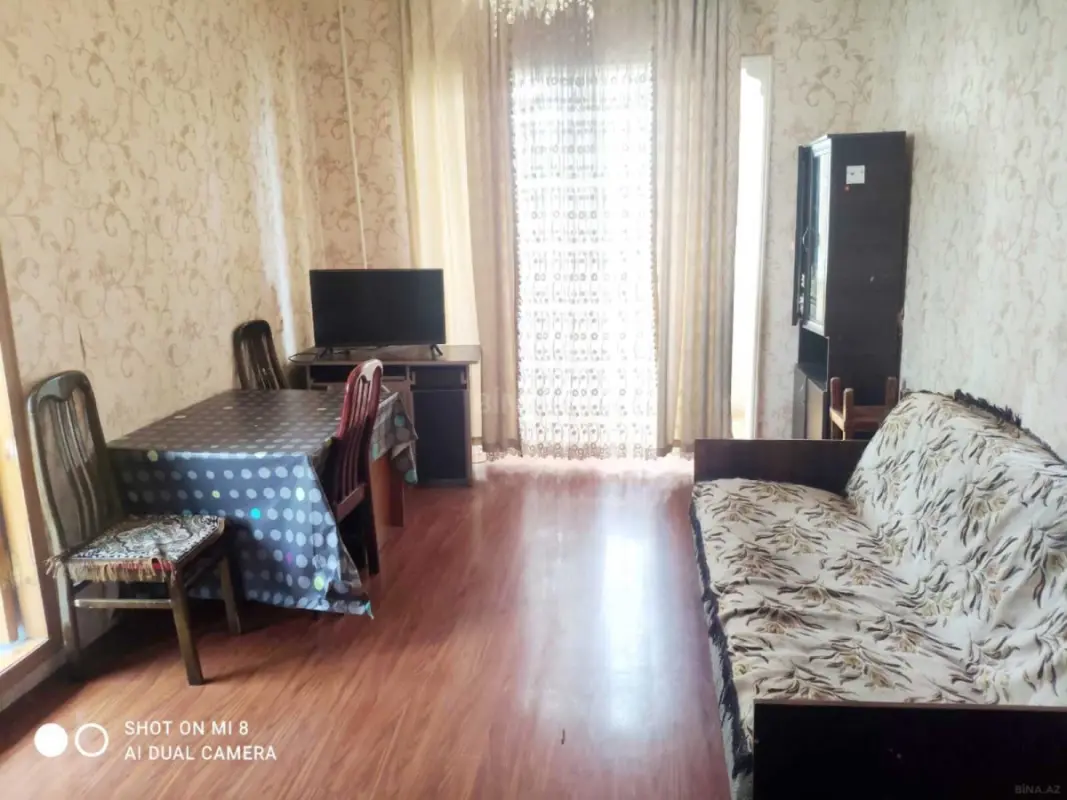 Kirayə verilir 2 otaqlı mənzil 42 m²