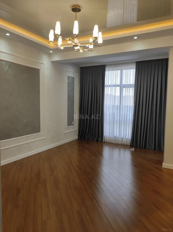 Satılır 2 otaqlı mənzil 85 m²