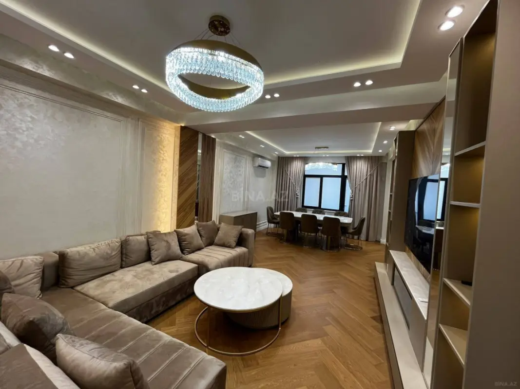 Kirayə verilir 3 otaqlı mənzil 150 m²