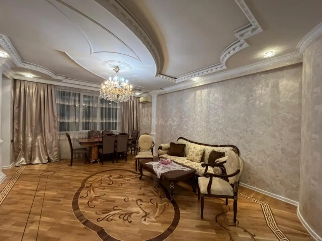 Kirayə verilir 3 otaqlı mənzil 120 m²