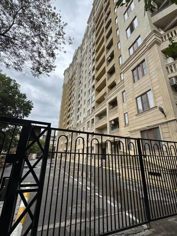 Satılır 1 otaqlı mənzil 50 m²