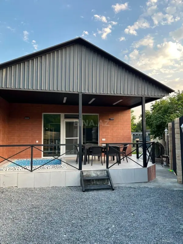 Kirayə verilir 2 otaqlı həyət evi 50 m²