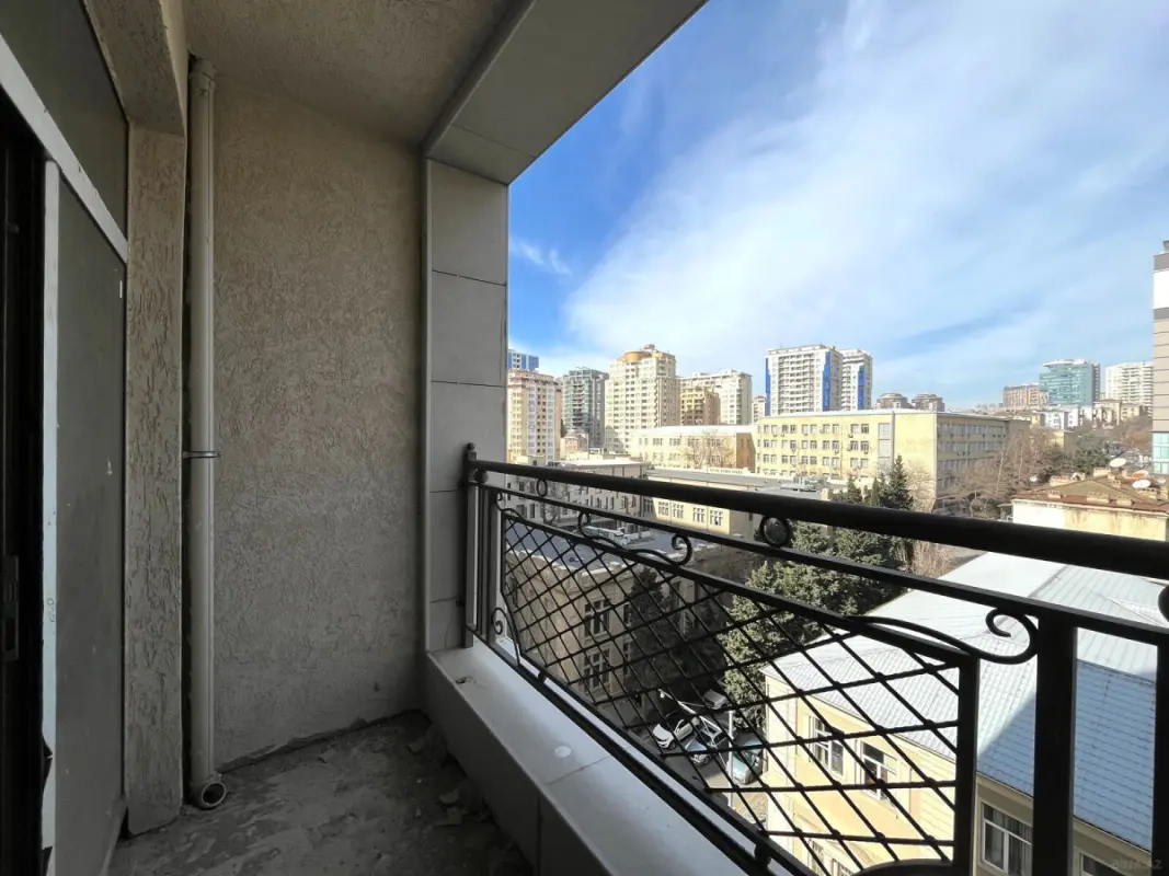 Satılır 1 otaqlı mənzil 42 m²
