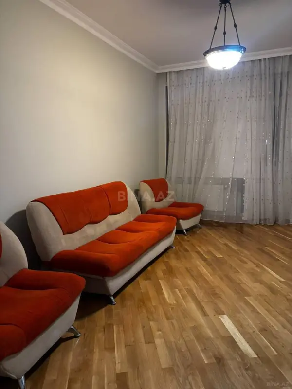 Kirayə verilir 3 otaqlı mənzil 90 m²