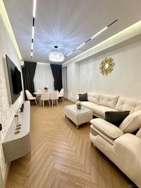 Satılır 3 otaqlı mənzil 110 m²