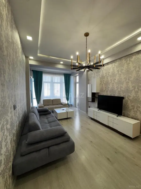 Kirayə verilir 2 otaqlı mənzil 100 m²