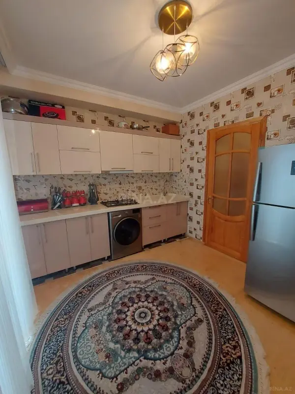 Satılır 2 otaqlı mənzil 73 m²