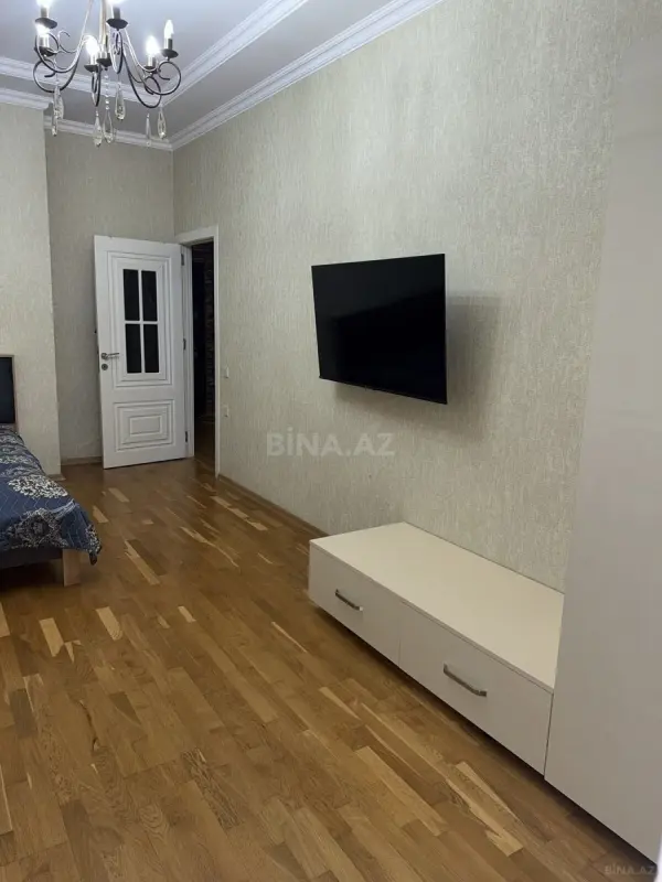 Satılır 1 otaqlı mənzil 48 m²