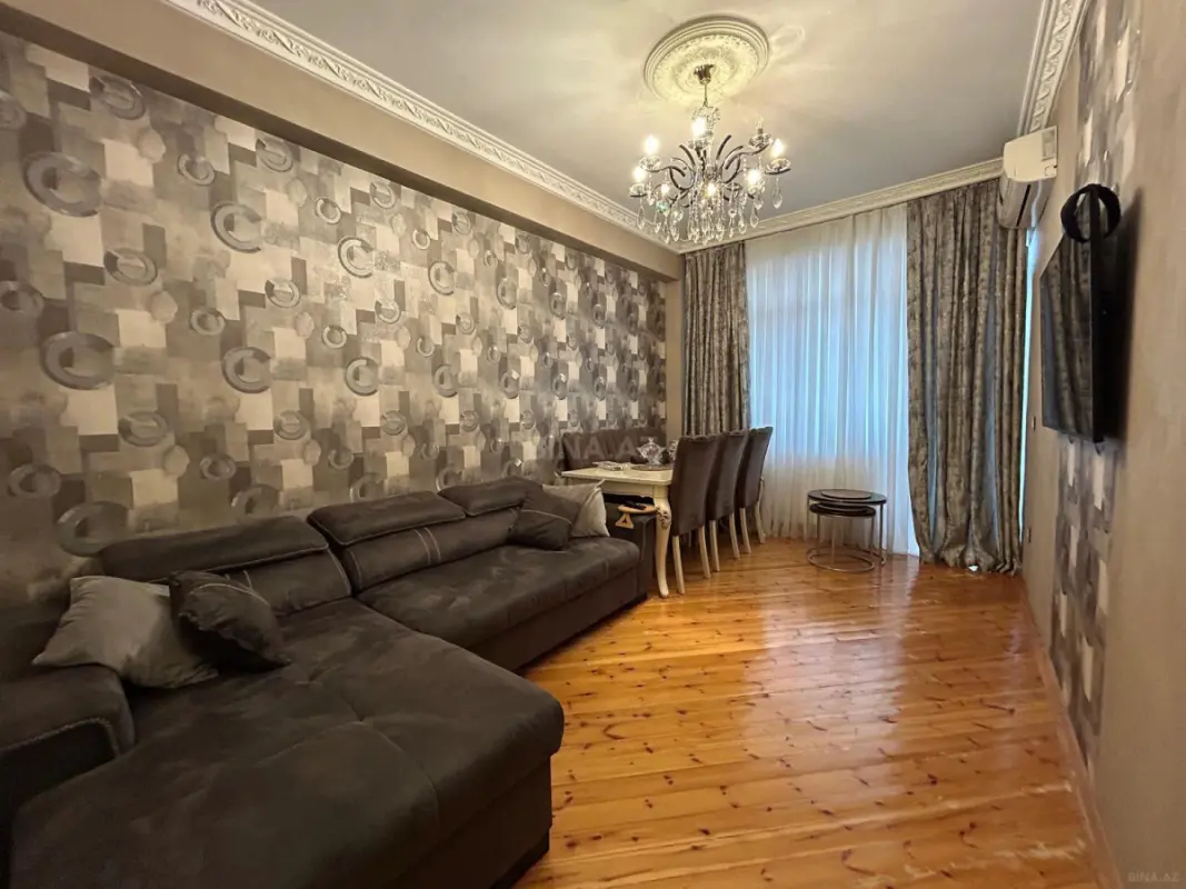 Satılır 2 otaqlı mənzil 57 m²