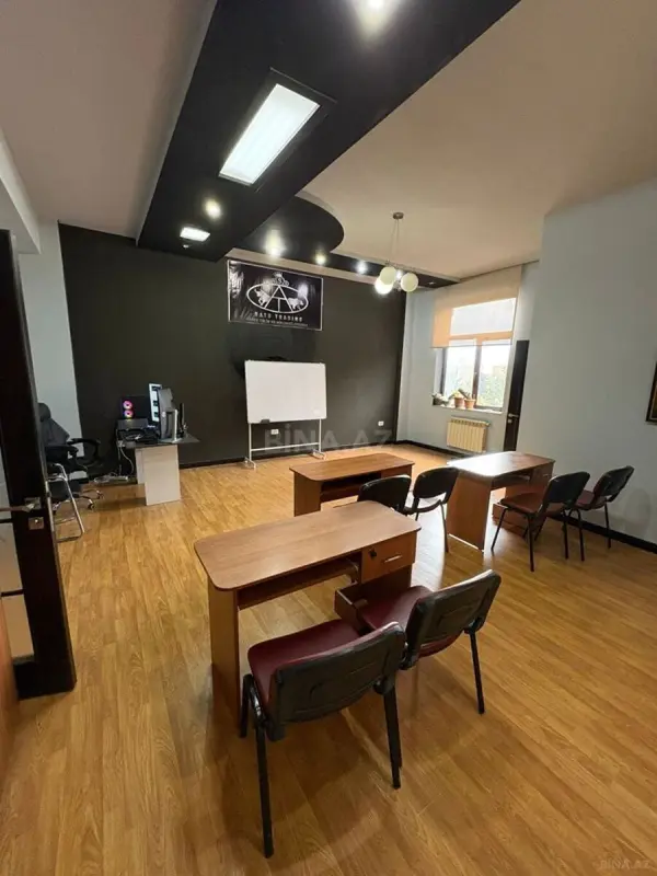 Kirayə verilir 2 otaqlı ofis 100 m²