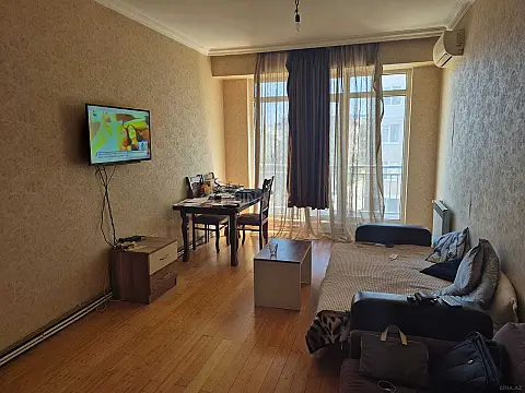 Kirayə verilir 3 otaqlı mənzil 75 m² — Bakı 3 otaq 75.00 m²