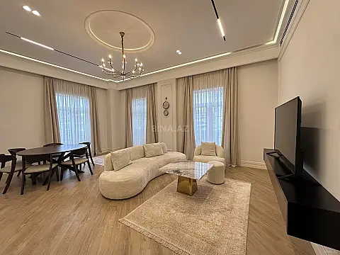 Kirayə verilir 5 otaqlı mənzil 180 m² — Bakı 5 otaq 180.00 m²
