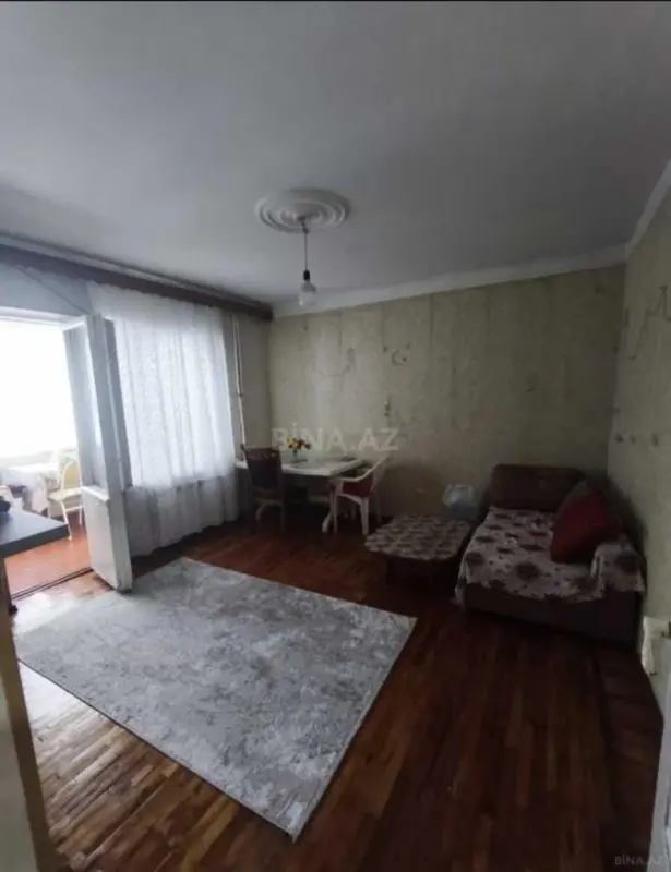 Satılır 3 otaqlı mənzil 60 m²