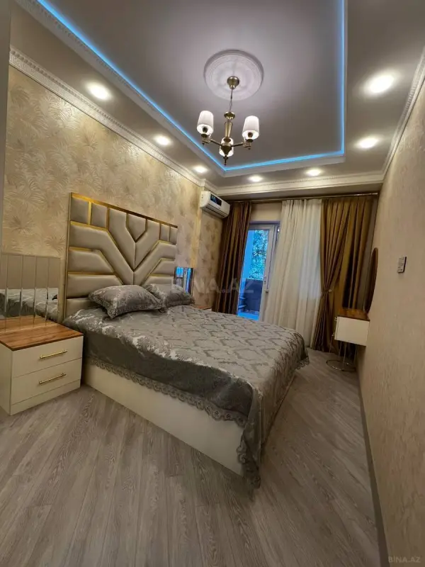 Kirayə verilir 2 otaqlı mənzil 65 m²