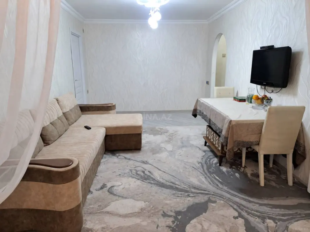 Satılır 3 otaqlı mənzil 50 m²