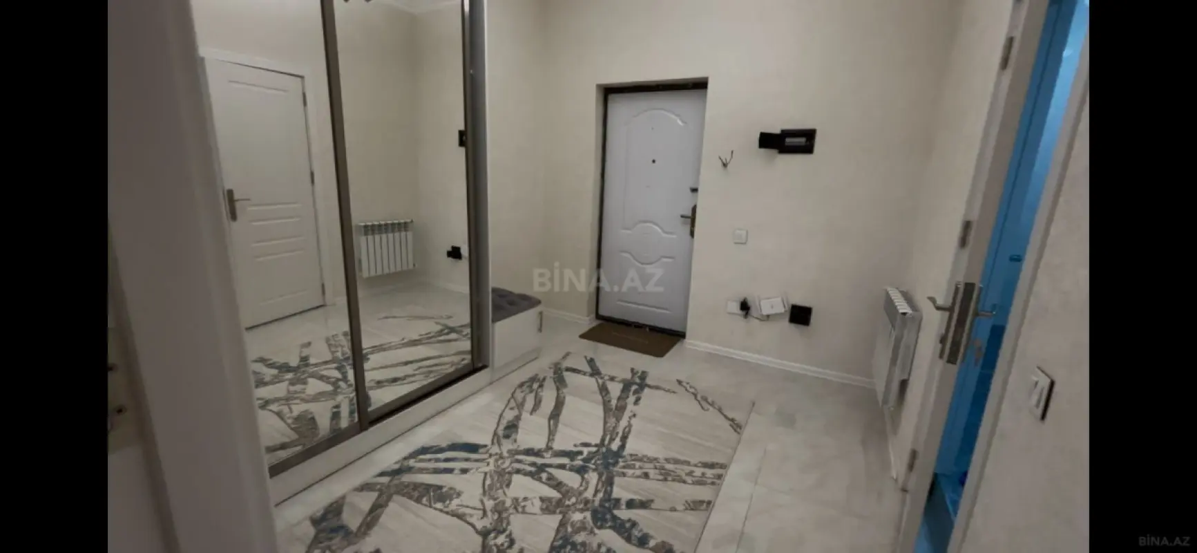 Kirayə verilir 2 otaqlı mənzil 68 m²