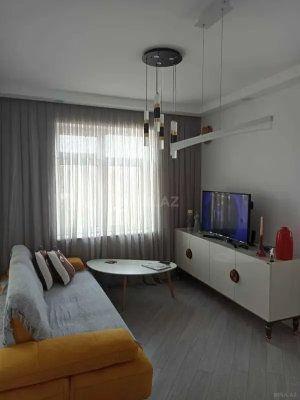 Satılır 2 otaqlı mənzil 62 m²