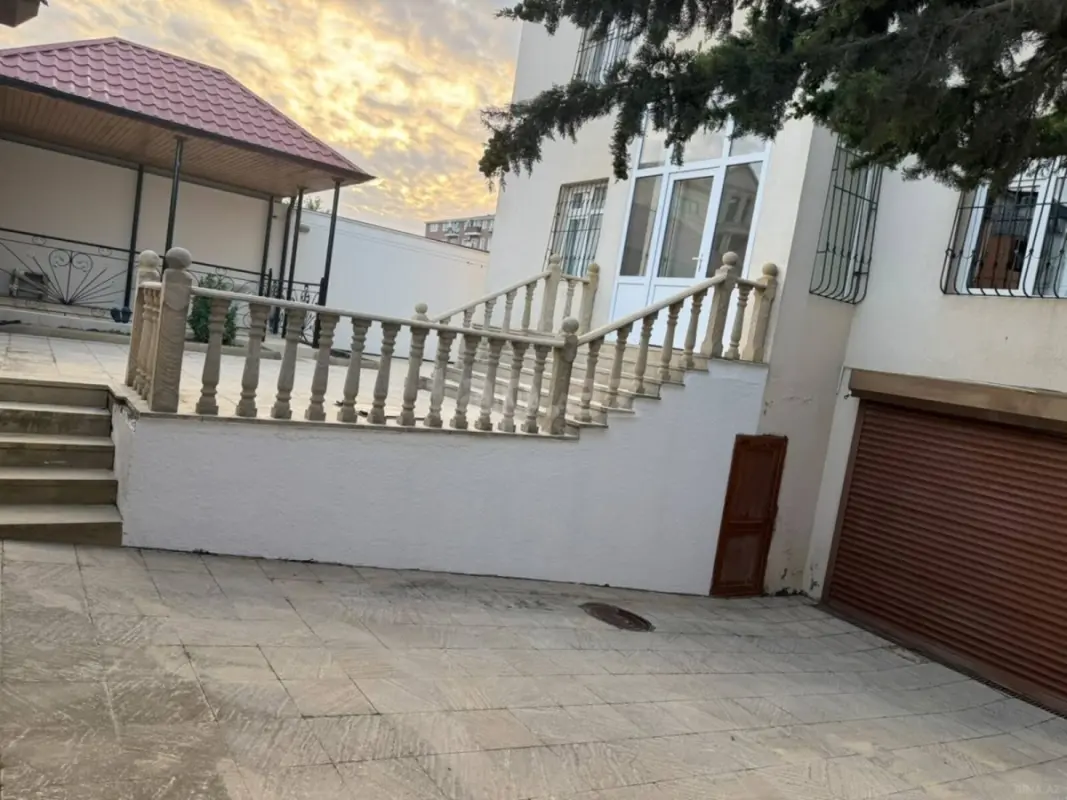 Kirayə verilir 5 otaqlı həyət evi 400 m²