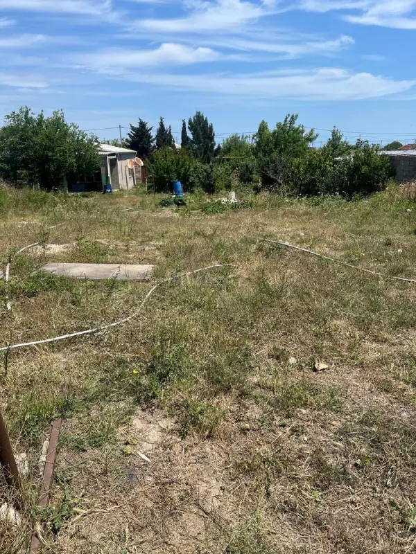 Satılır torpaq sahəsi 8 m²