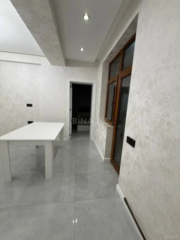 Kirayə verilir 3 otaqlı mənzil 78 m²