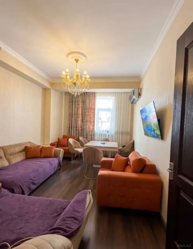 Satılır 4 otaqlı mənzil 100 m²