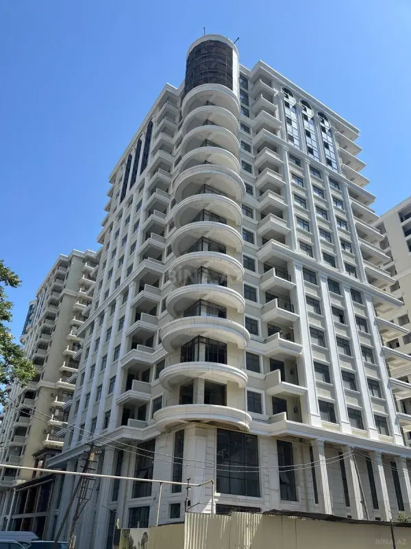 Satılır 2 otaqlı mənzil 78 m²