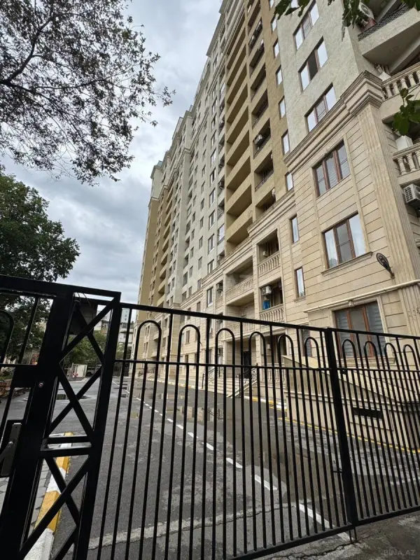 Satılır 1 otaqlı mənzil 50 m²
