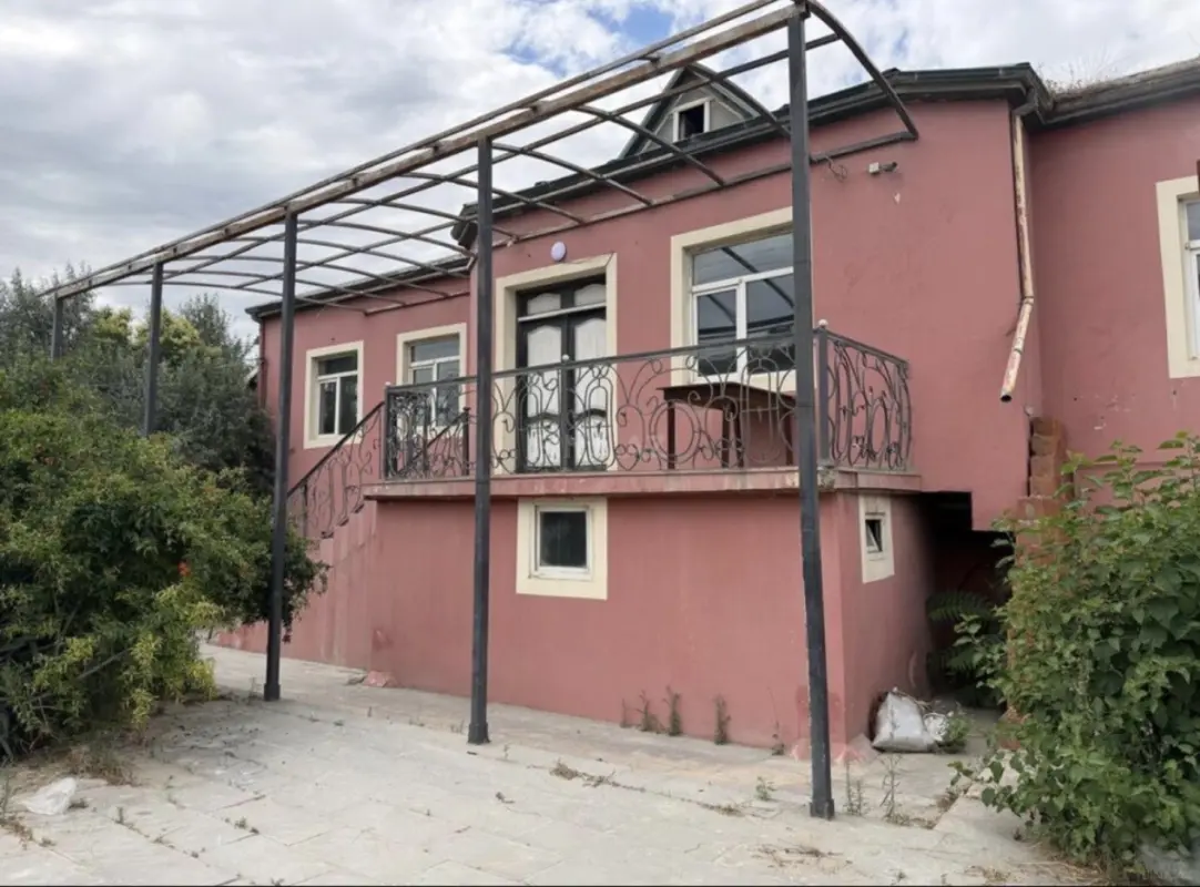 Kirayə verilir obyekt 200 m²