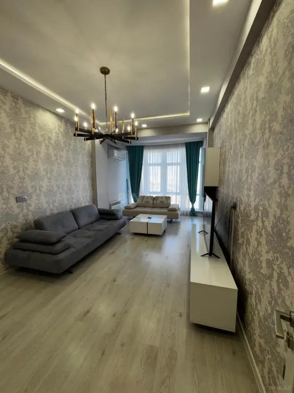 Kirayə verilir 2 otaqlı mənzil 100 m²