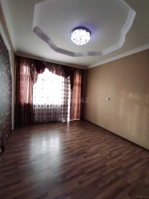Kirayə verilir 2 otaqlı mənzil 85 m²