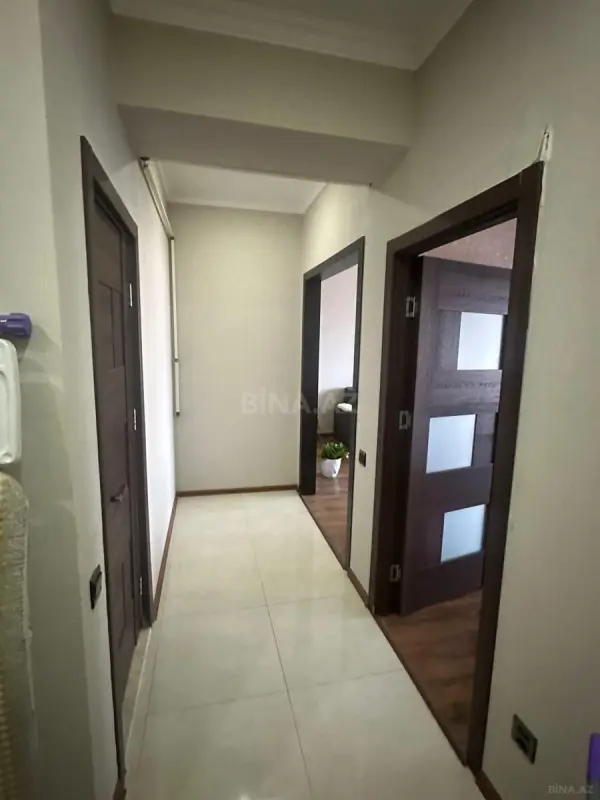 Kirayə verilir 2 otaqlı mənzil 80 m²