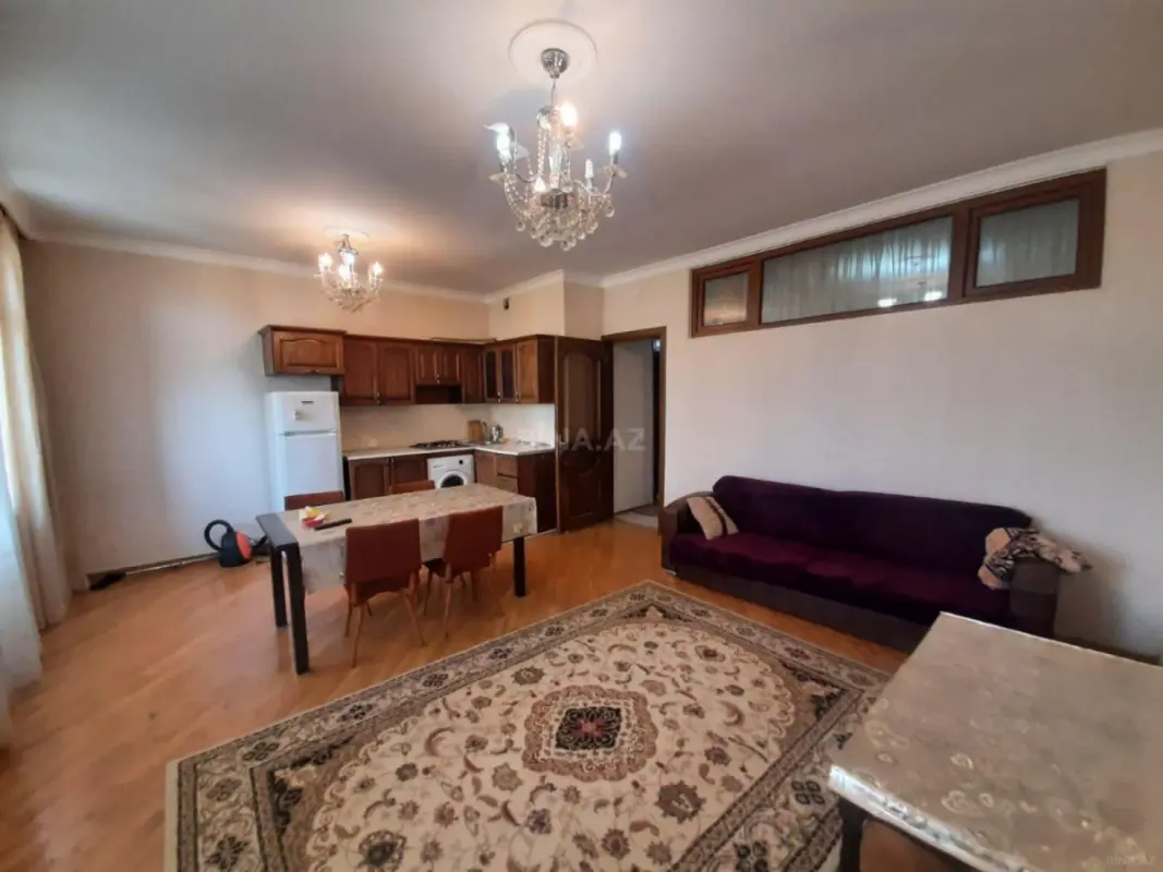 Kirayə verilir 2 otaqlı mənzil 65 m²