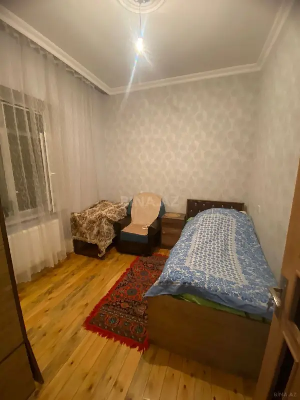 Satılır 4 otaqlı həyət evi 135 m²