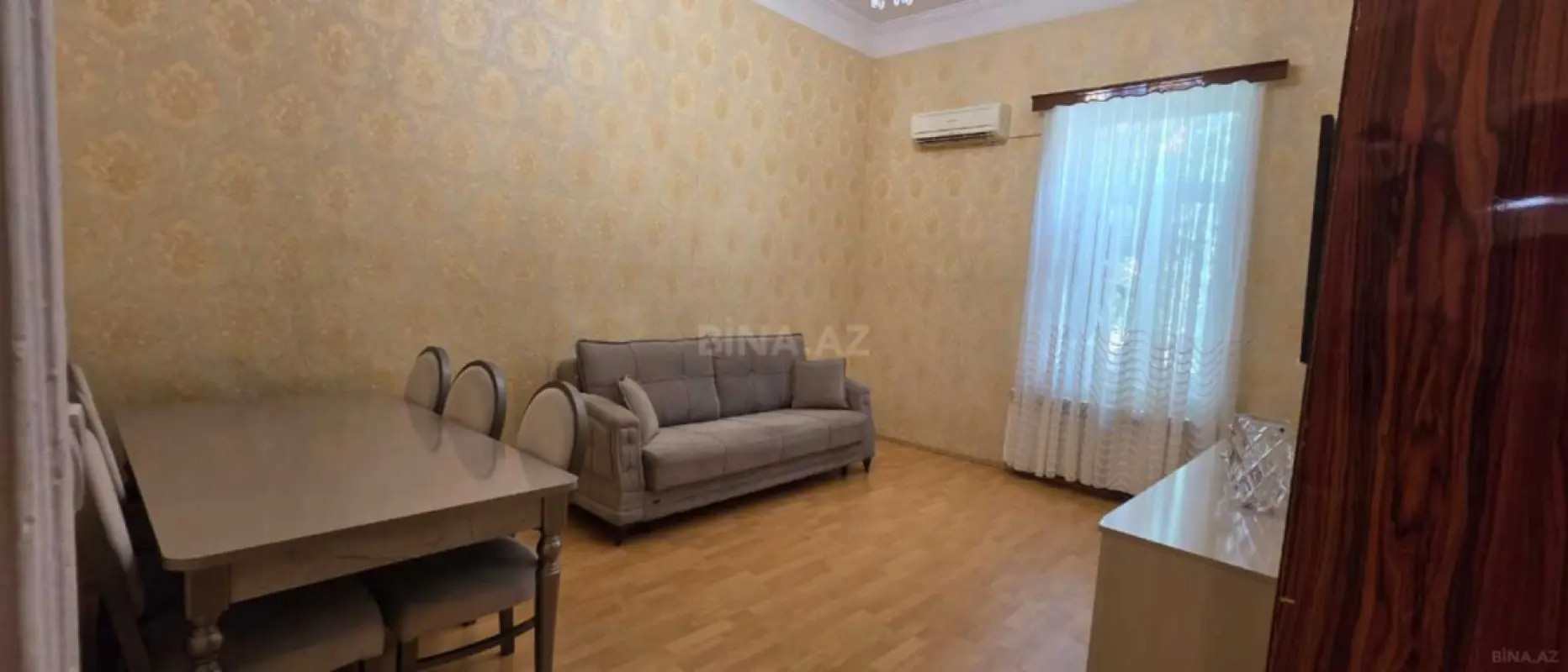 Satılır 2 otaqlı mənzil 52 m²