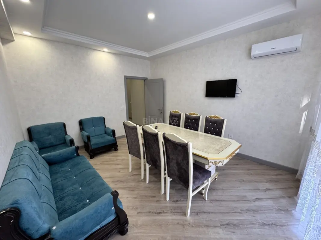 Kirayə verilir 2 otaqlı mənzil 80 m²